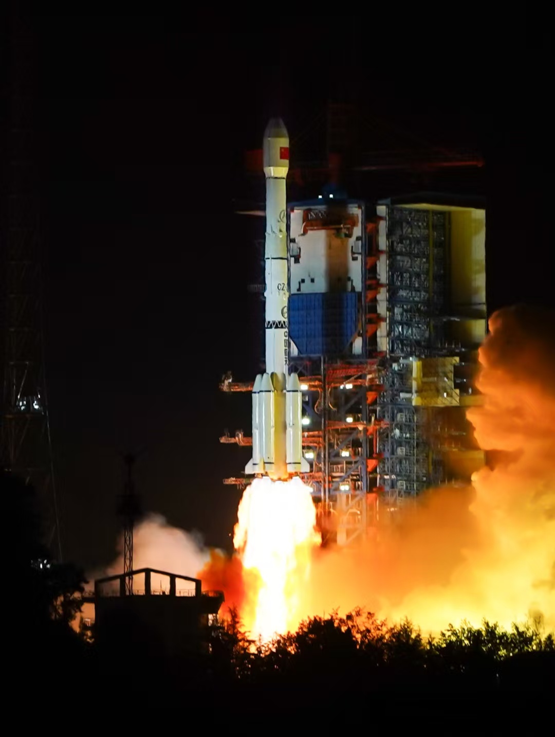 20250416深空动力拉断器助力通信技术试验卫星十七号激光通讯装置成功解锁.jpg